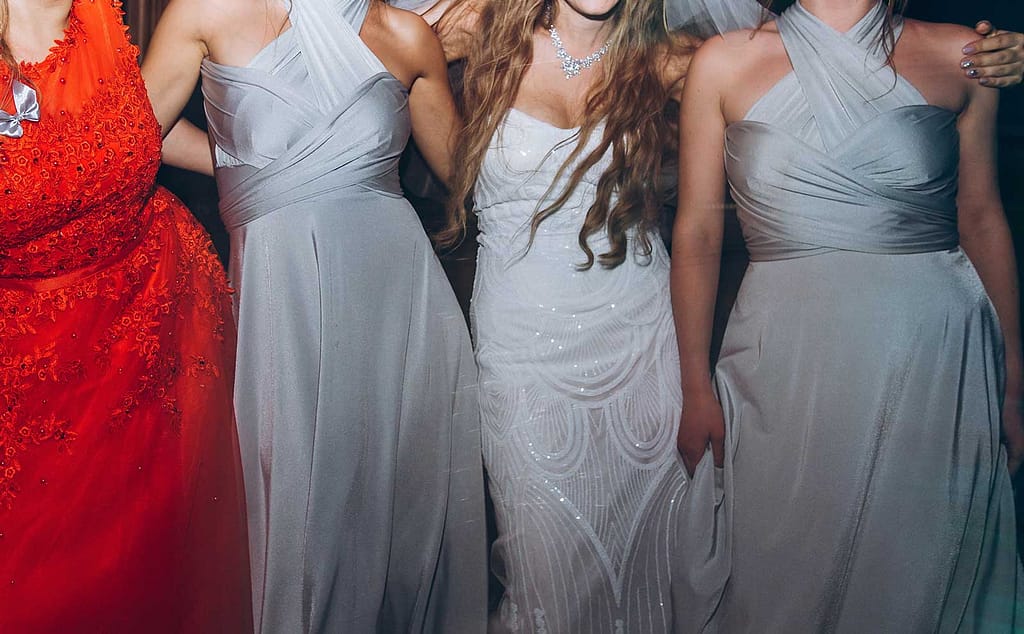 What colors not to wear to a wedding - faverie