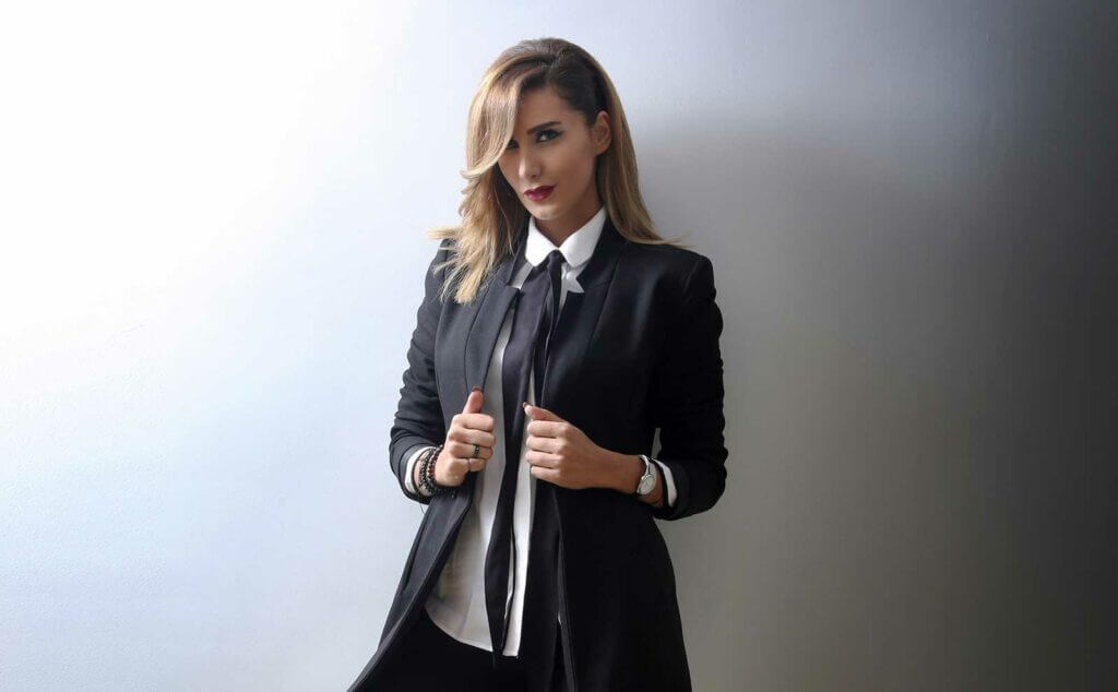Business casual for women attire faverie